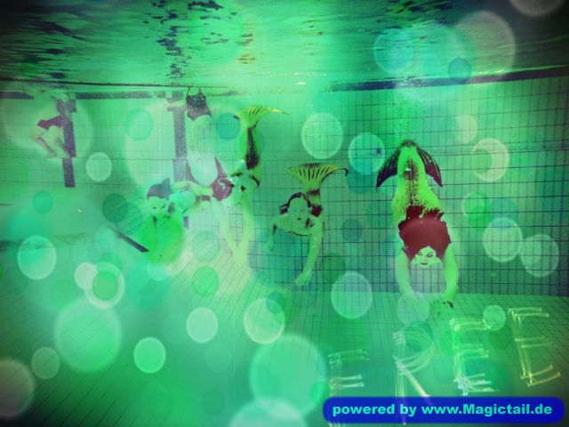 Beginn eines verwirklichten Traums:Meerjungfrauen Club_UnterwasserShooting-kharton
