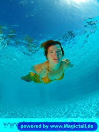Lanzarote Mermaids Unterwasser Fotoshooting:Mermaid in the Sun-deepdiver007