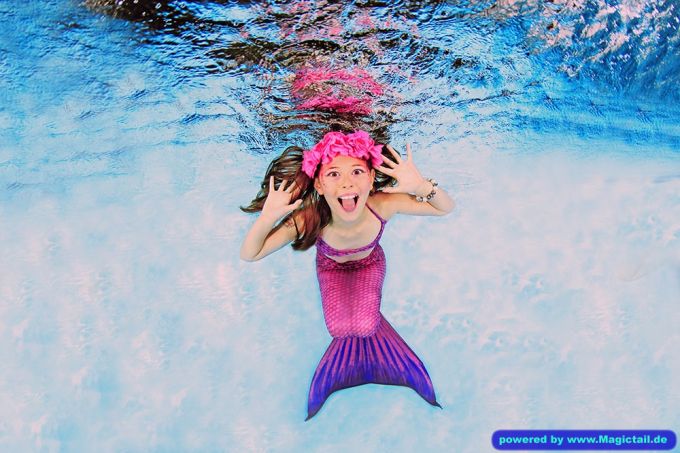 Mermaid H2O Unterwasser Fotoshooting:Fotoshooting Meerjungfrau Unterwasser by H2OFoto.de-taucher